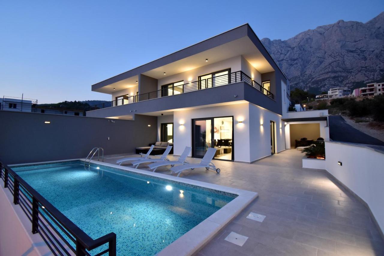 Villa Alexandra - Makarská Exteriér fotografie